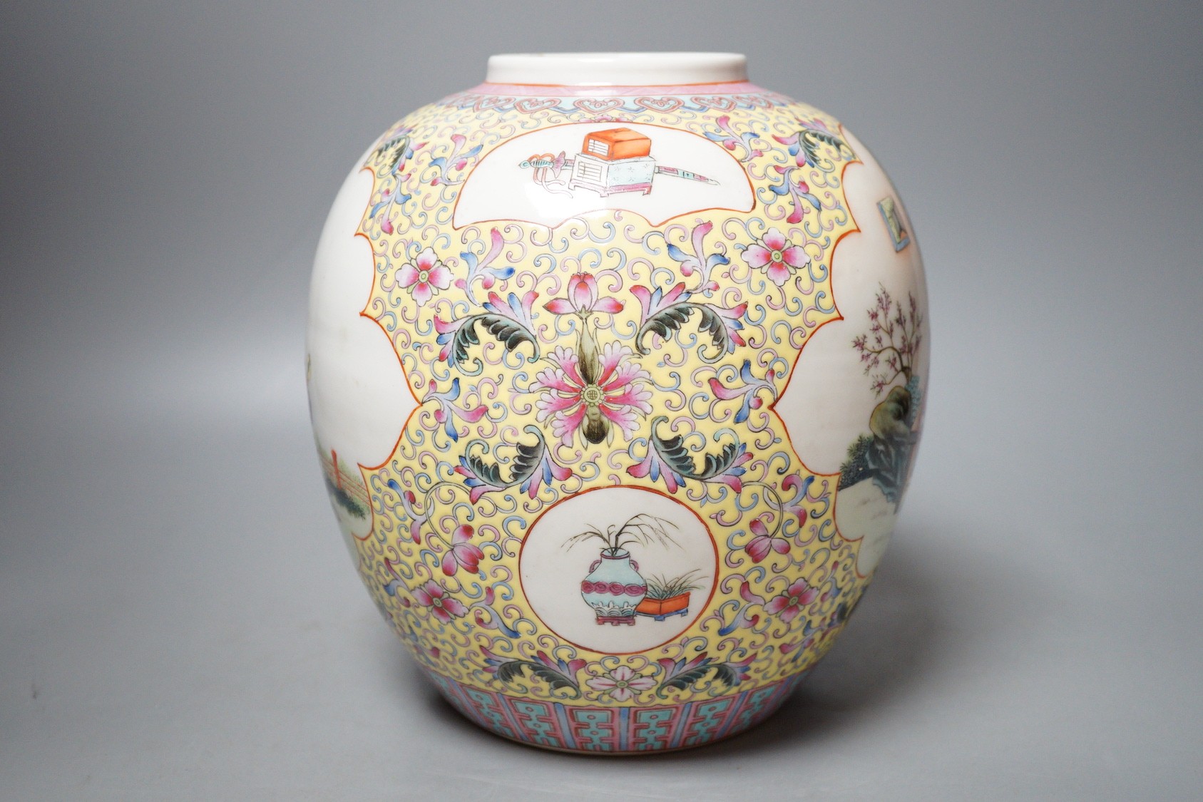 A Chinese yellow ground famille rose jar, Republic Period, 22cm